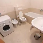 アパート Paradise