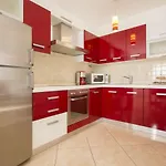 アパート Paradise *