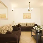 アパート Paradise *