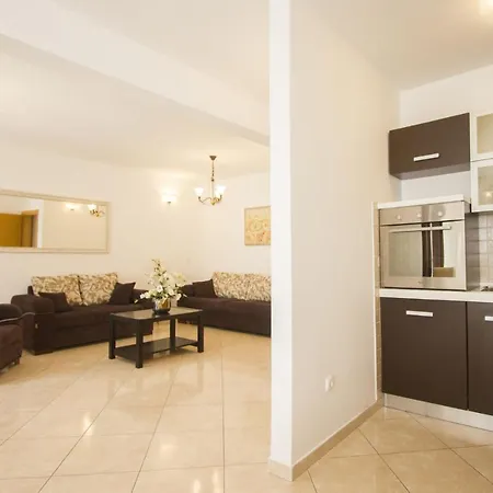 Paradise Апартаменты Трогир