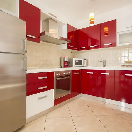 Apartament Paradise *