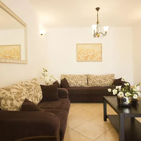 Apartament Paradise *